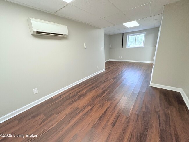 Foto del edificio - 9605 Glenawyn Cir