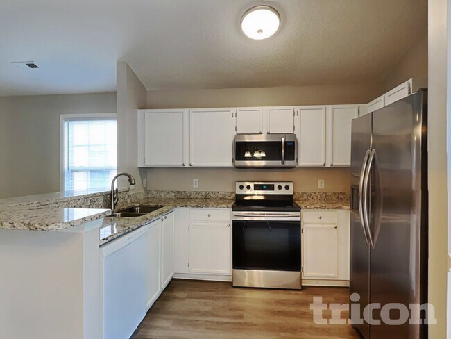 Foto del edificio - 11608 Stewarts Crossing Dr