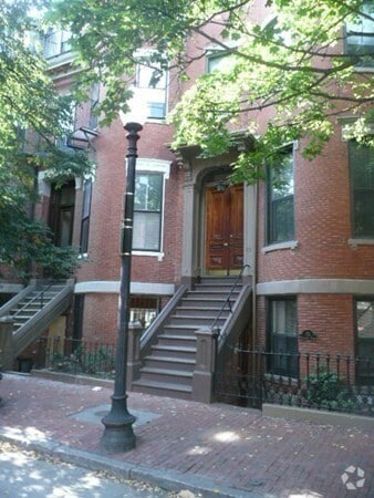 Building Photo - 73 Montgomery St