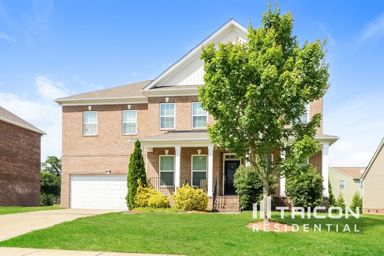 Foto principal - 5234 Norway Ln