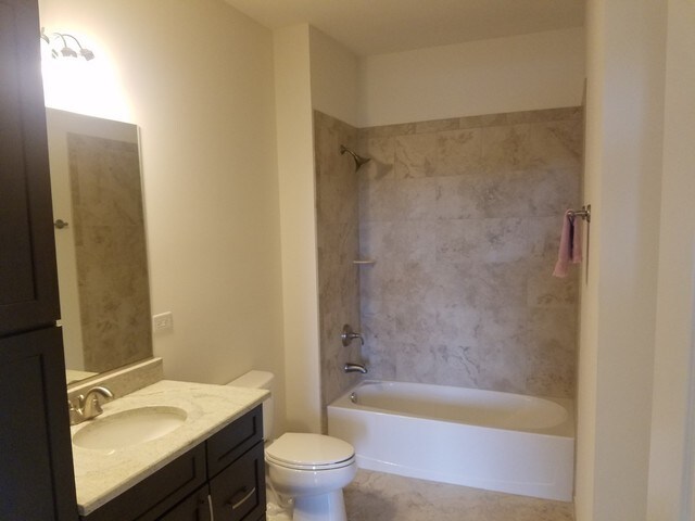 Building Photo - 2701 Commons Dr