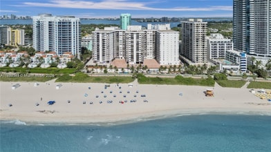 Building Photo - 6039 Collins Ave Building Photo - 6039 Collins Ave