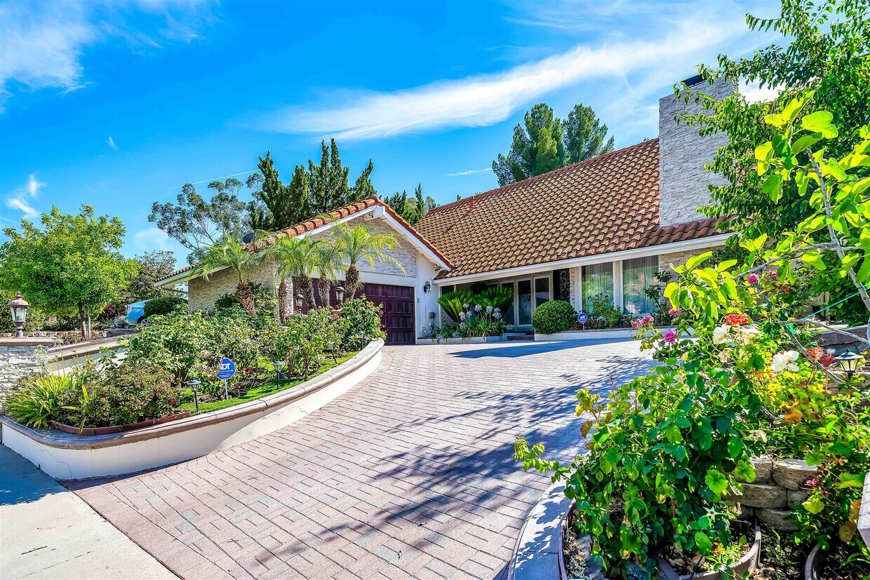 Foto principal - 4275 Towhee Dr