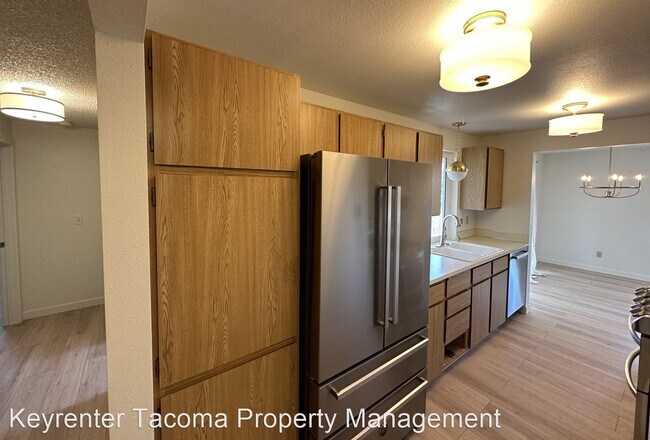 Foto del edificio - 2 br, 1 bath House - 3422 N Bristol St