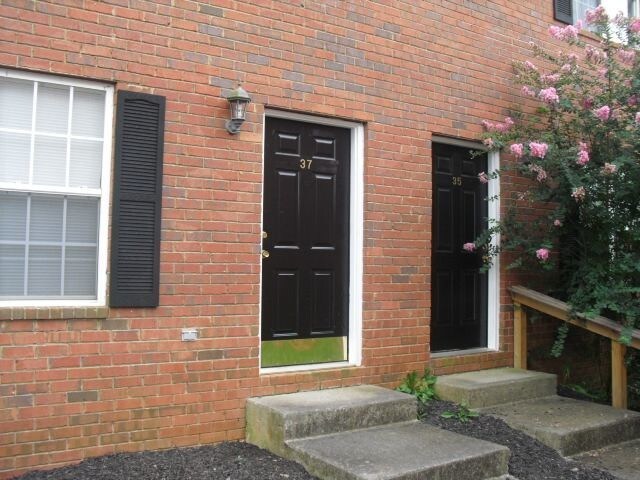 Foto del edificio - 35 Jordan Rd - Move In Special