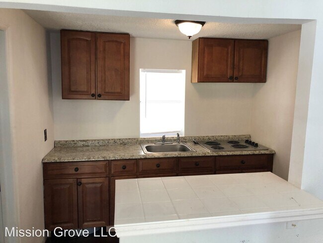 Foto del edificio - 2 br, 1 bath House - 1211 7th street