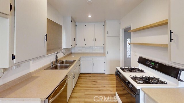 Foto del edificio - 1406 E Colton Ave