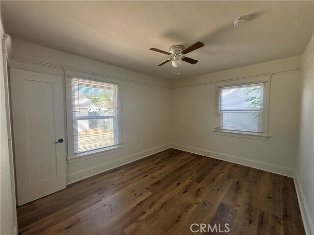 Foto del edificio - 4793 Grove Ave