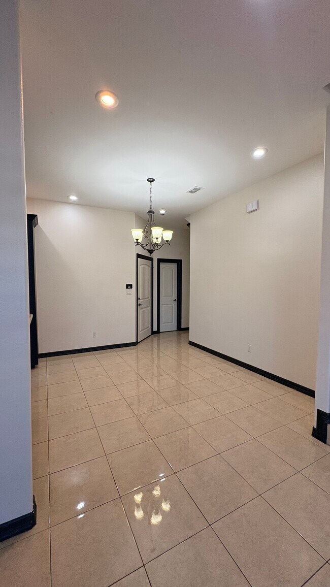 Foto del edificio - 7027 N 3rd St