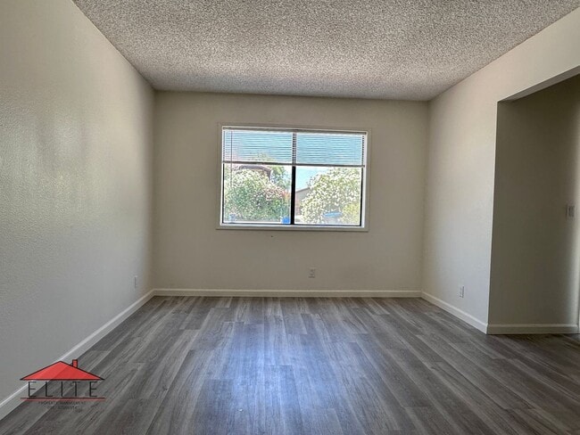 Building Photo - 1300 N El Prado St