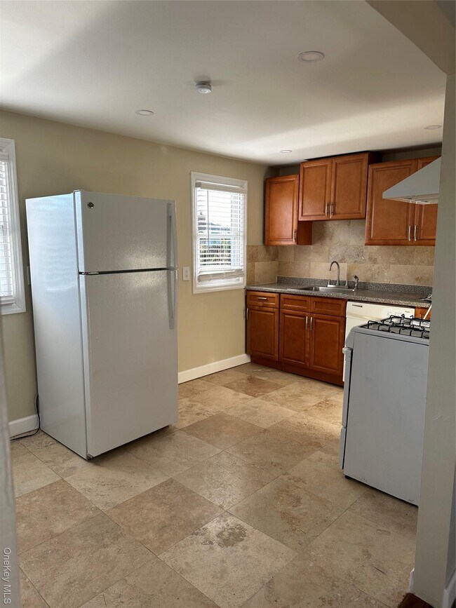 Foto del edificio - 753 S Walnut St