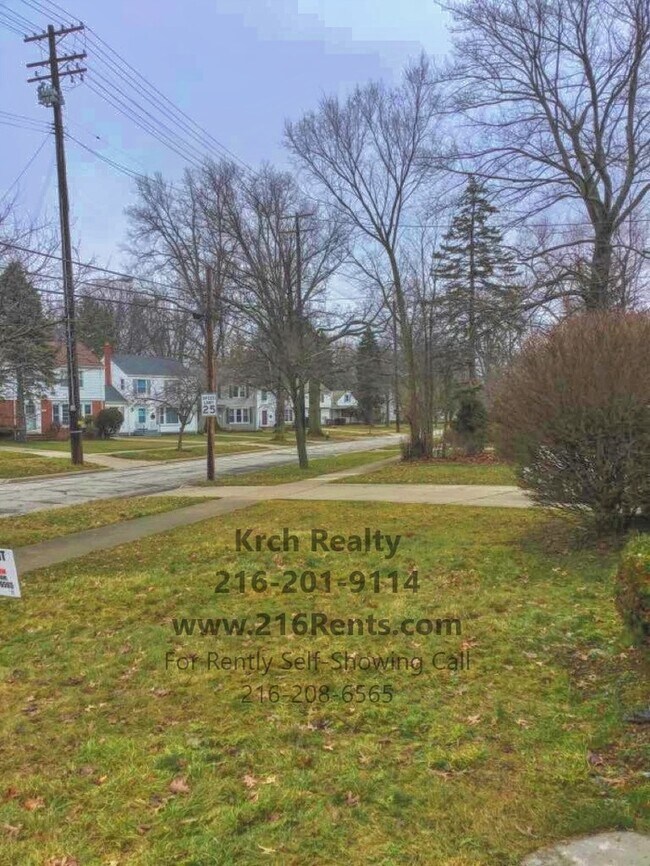 Building Photo - 4230 Bluestone Rd
