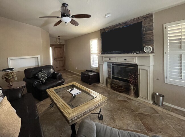 Foto del edificio - 19017 N 39th Way