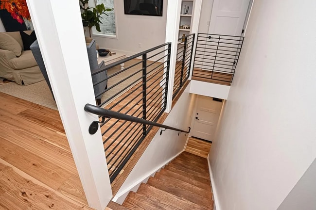 Photo - 32 E Court St Townhome