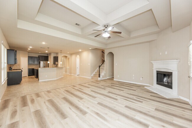 Foto del edificio - 2414 Garden Falls Dr