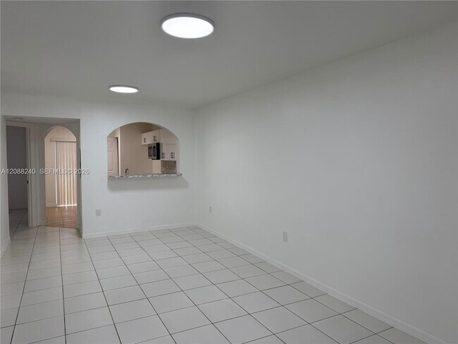 Foto del edificio - 2910 SE 13th Rd