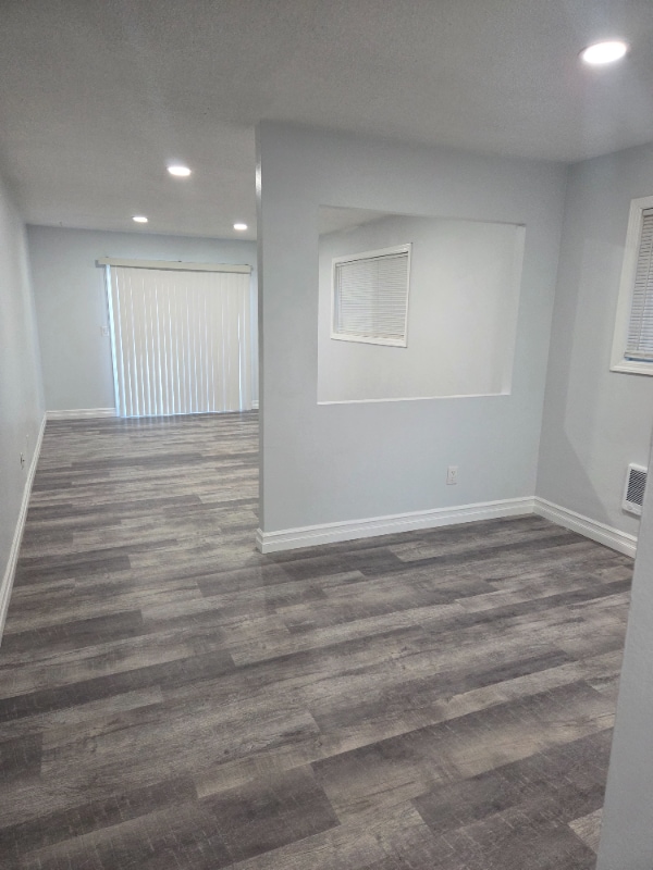 Foto del edificio - 8000 NE Hwy 99