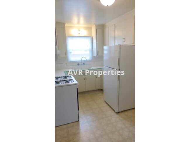 Foto del edificio - 567 S M St