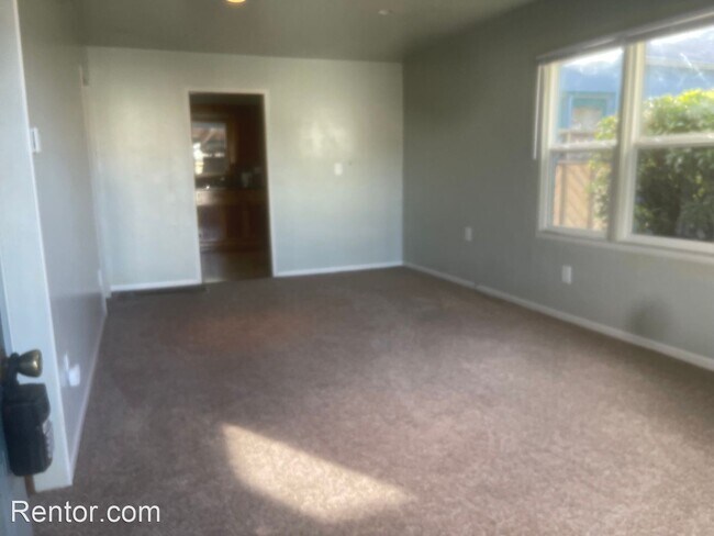 Foto del edificio - 1 br, 1 bath House - 2350 Fern St