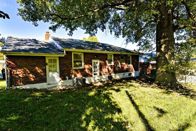 Building Photo - 1252 Jennings Station Rd