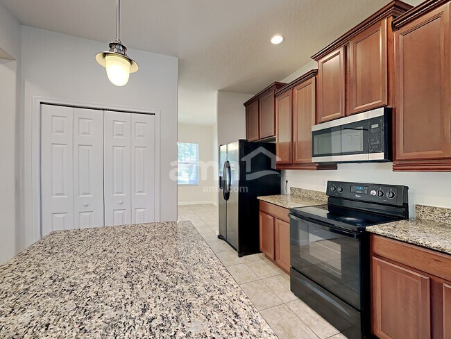 Foto del edificio - 7246 Mystic Brook Way