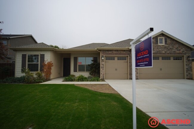 Building Photo - Breathtaking Home Off Calloway and Snow Rd!