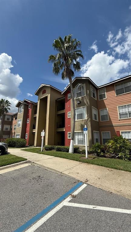 Building Photo - 2212 Grand Cayman Ct
