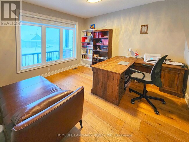 Photo du bâtiment - 127 Robin Ridge Dr