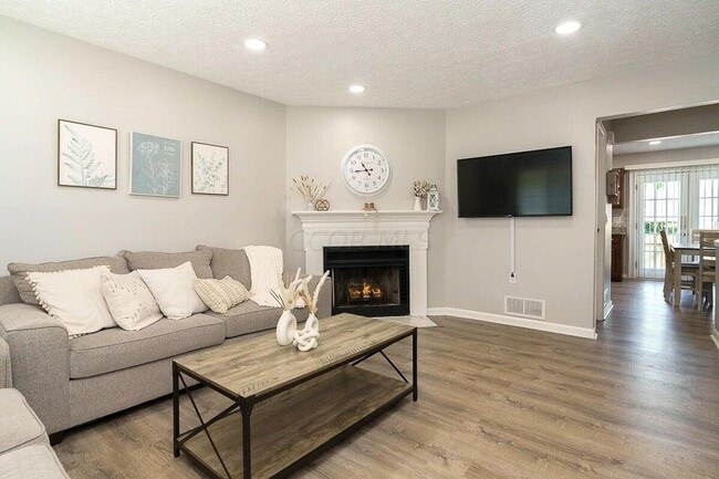 Foto del edificio - 7867 Meadowhaven Blvd