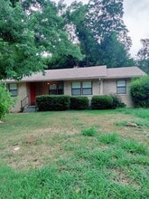 Building Photo - 3304 Heather Ln