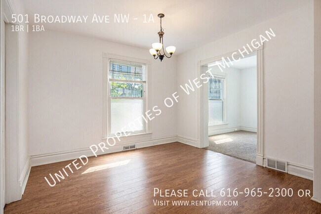Foto del edificio - 501 Broadway Ave NW