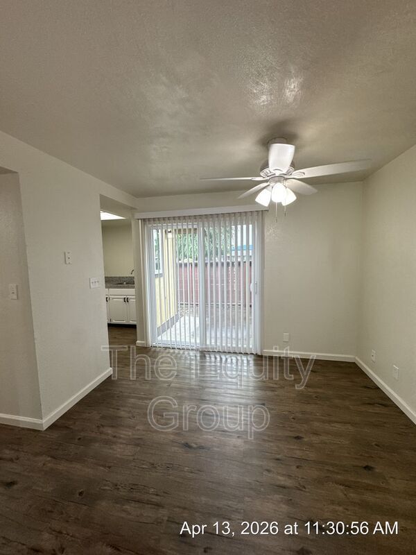 Building Photo - 800 Monarch Cir