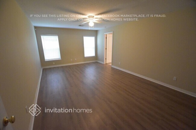 Building Photo - 7957 Rex Hill Trail