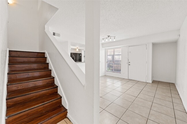 Foto del edificio - 781 Country Pl Dr