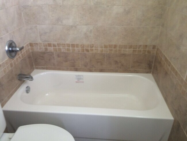 Foto del edificio - 5107 E 113th Ave