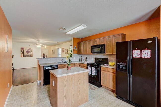 Foto del edificio - 8126 Chancewood Ln