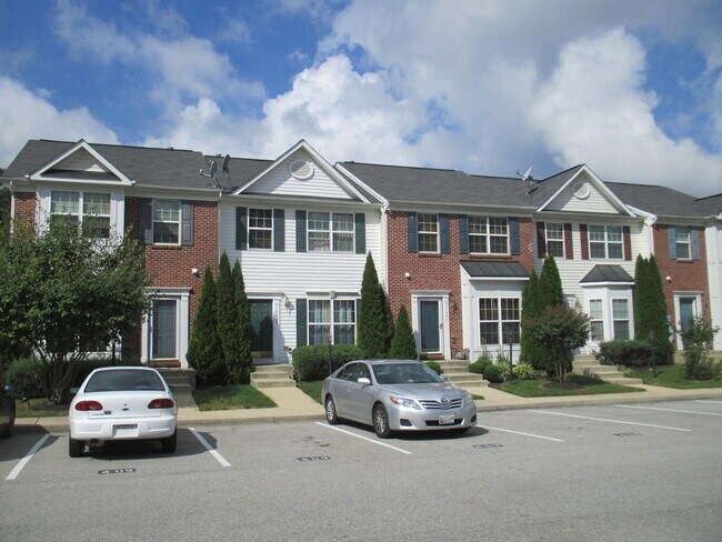 Foto del edificio - Gorgeous 3BR/3.5BA EOG Townhome in Brandyw...
