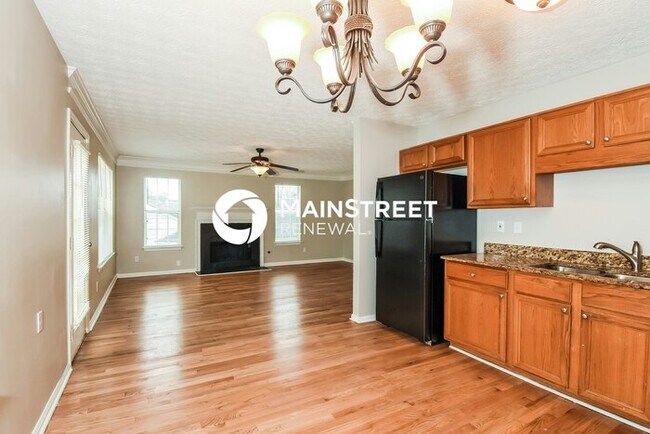 Building Photo - 4 Bedroom Pet-Friendly Home in Austell, GA...