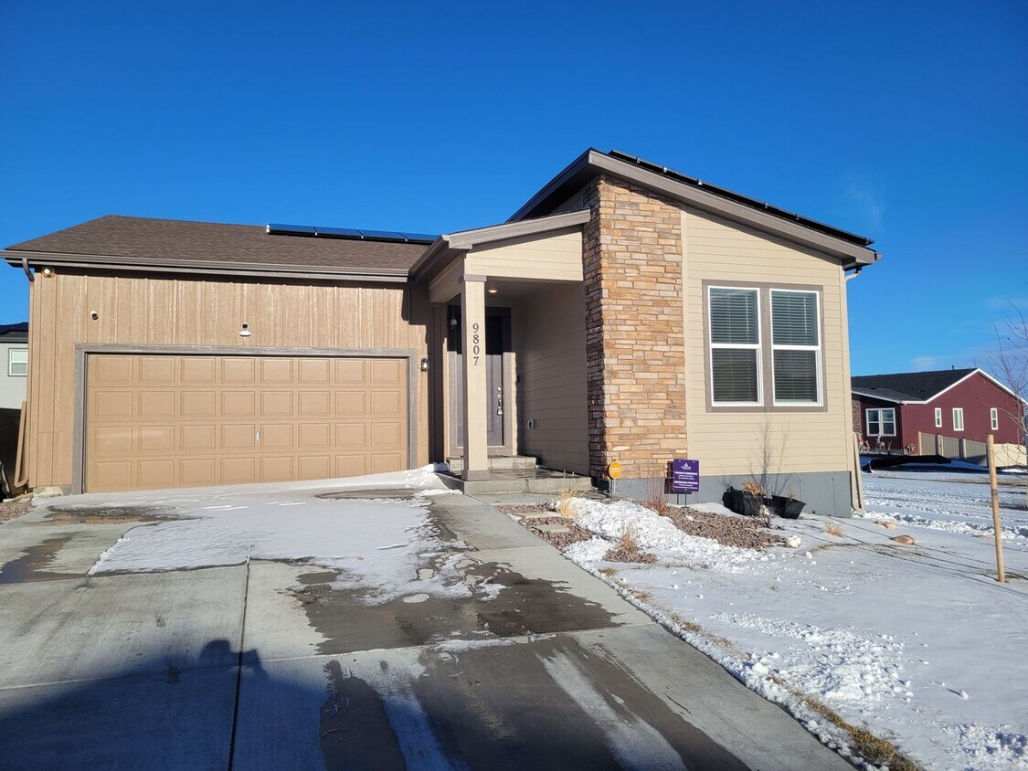 3 Bed, 2 Bath Ranch Style Available Now!... House Rental in Peyton