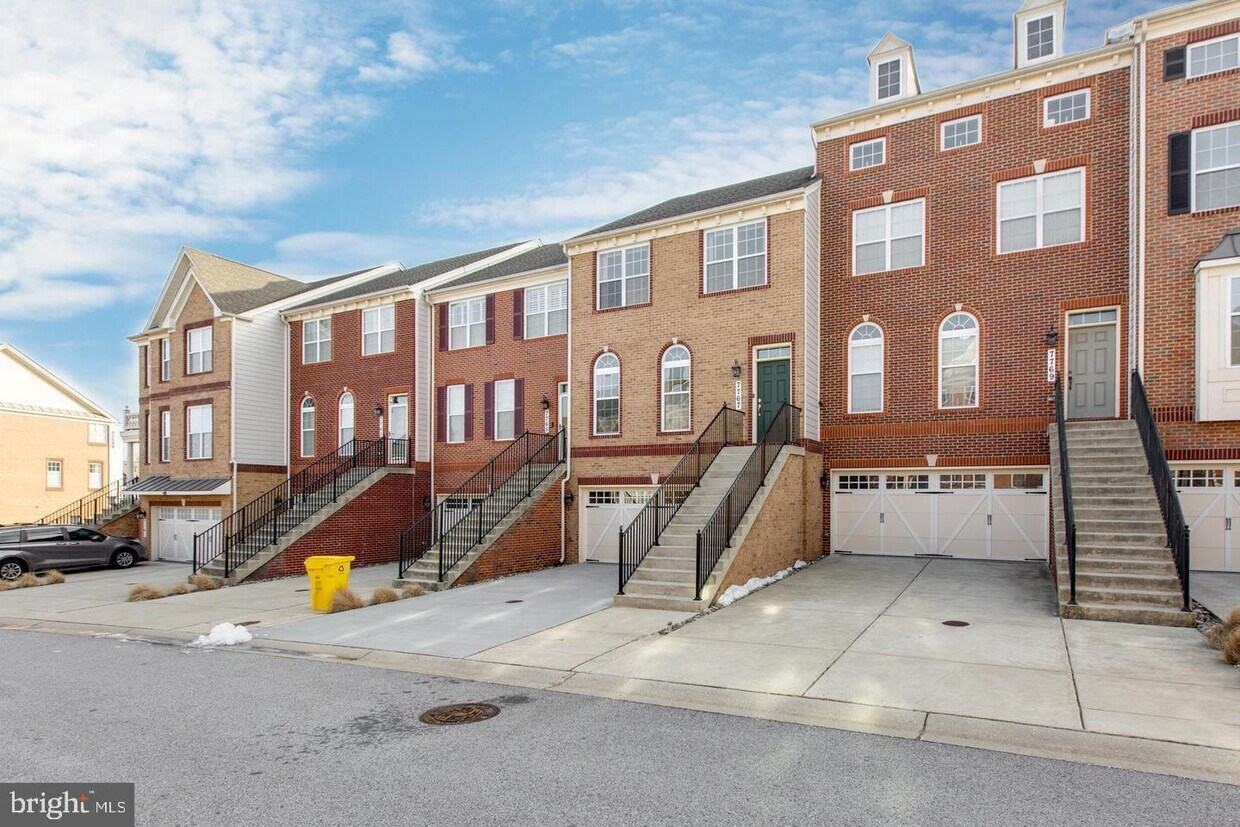 7767 Crystal Brook Way, Hanover, MD 21076 Townhome Rentals in Hanover