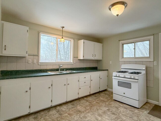 Foto del edificio - 2653 W Seneca Turnpike