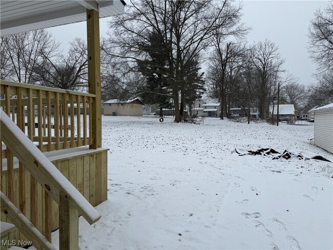 Building Photo - 443 S Union Ave