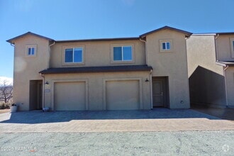 Building Photo - 10585 Manzanita Trail