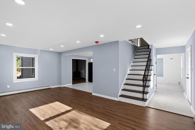 Foto del edificio - 78 Barrington Ln