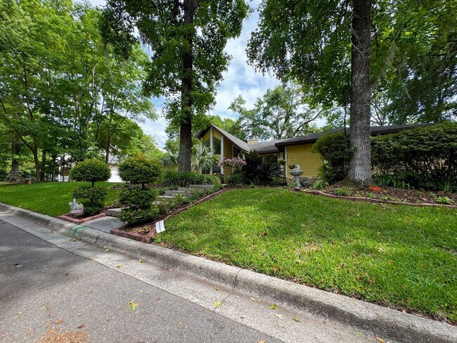 Foto del edificio - Serene Misty Hollow Pool Home