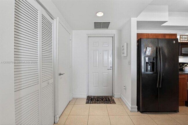 Foto del edificio - 7266 SW 88th St