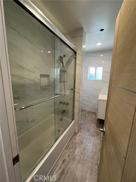 Foto del edificio - 430 Lincoln Ave