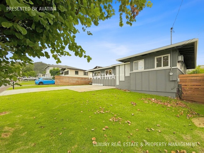 Building Photo - 45-228 Namoku St-B