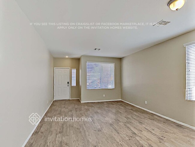 Foto del edificio - 6042 Halehaven Dr