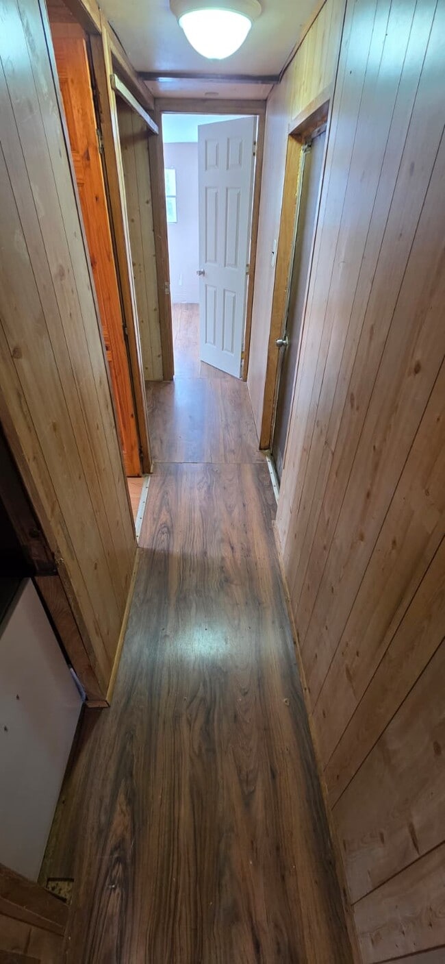 Foto del edificio - 8364 Cedar St